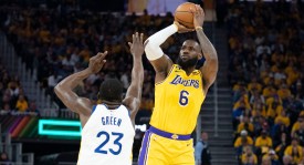 篮球江湖风云突变：火箭崛起勇士退潮，杜兰特转会影响西部格局